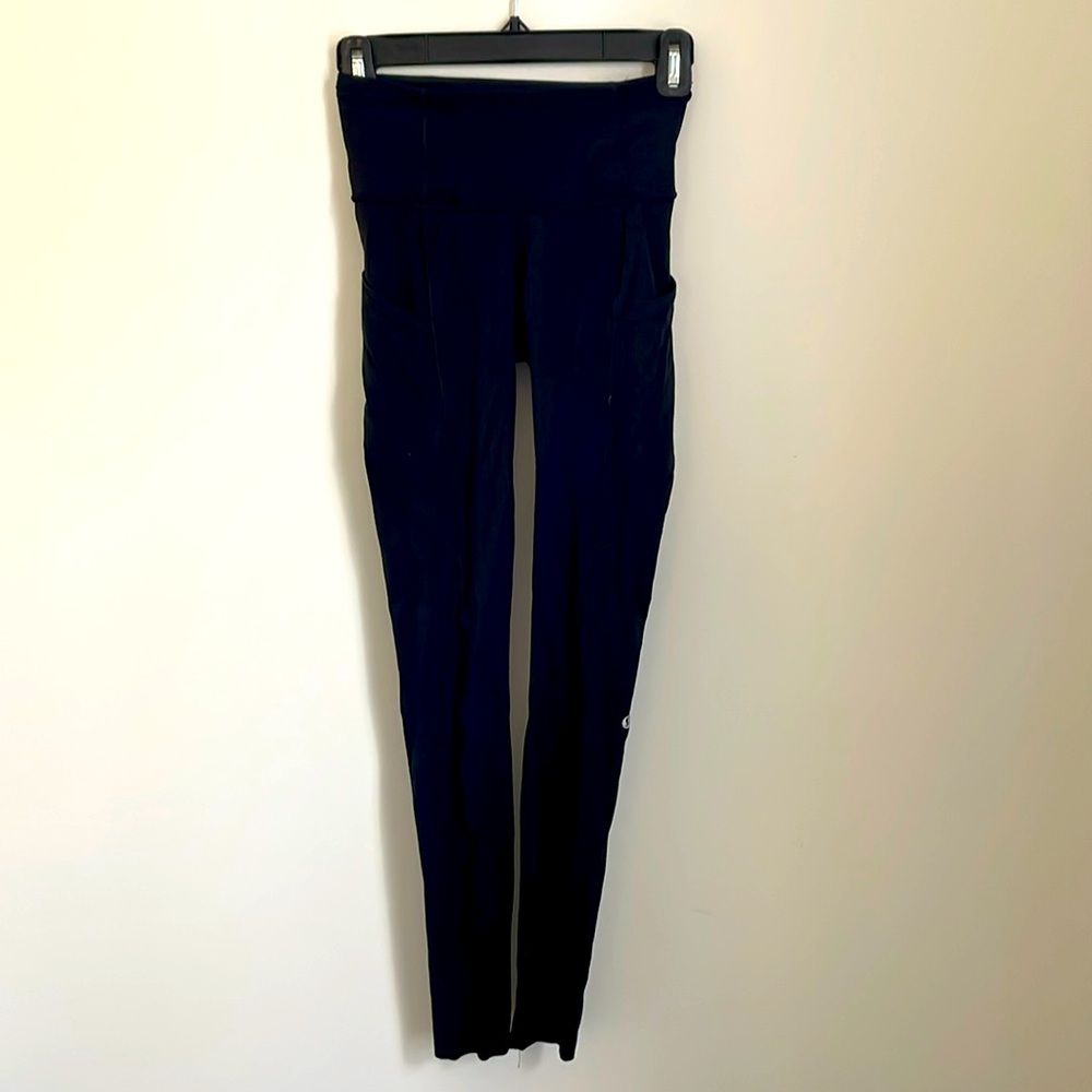 Lululemon like new black legging